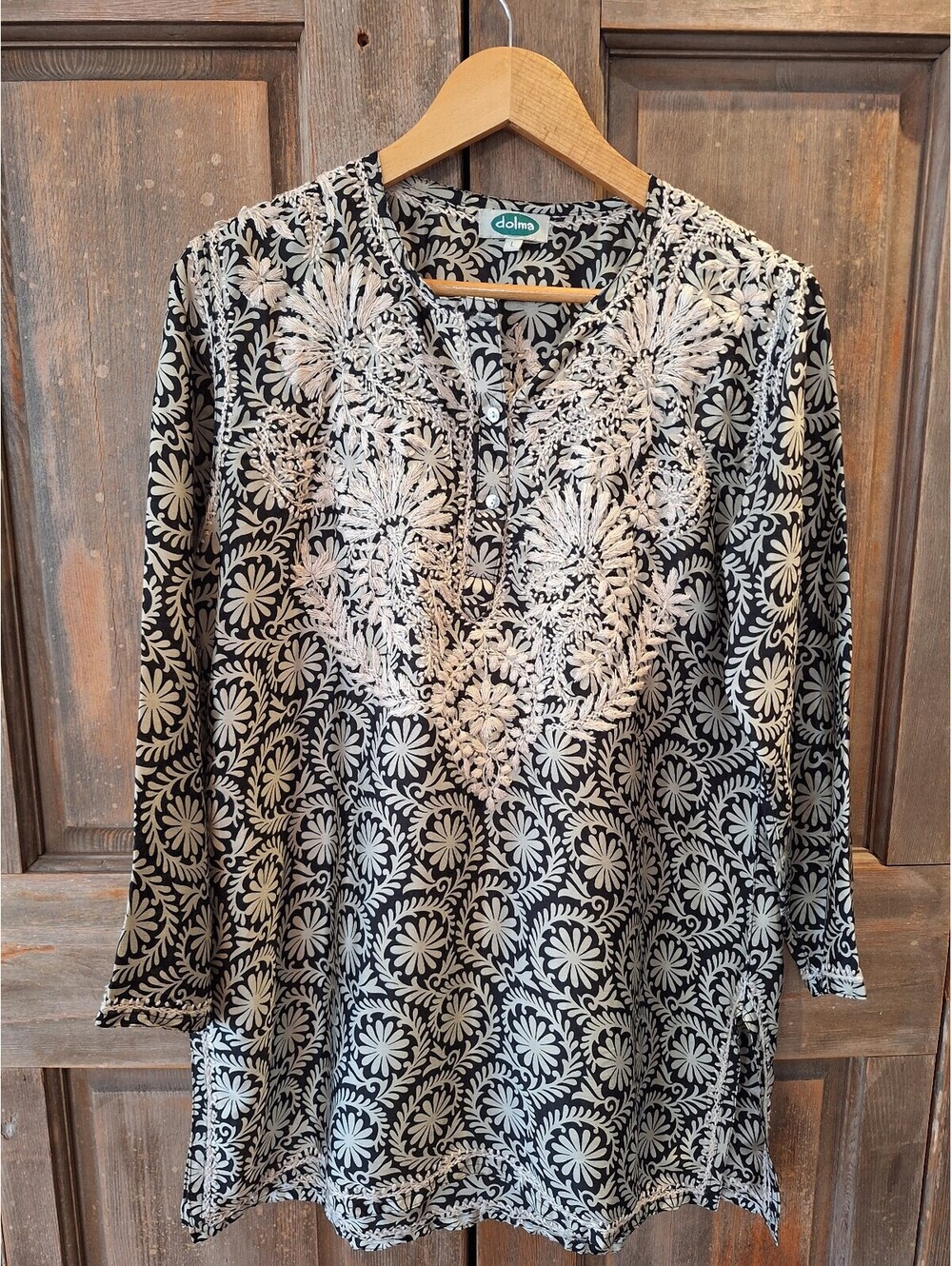 Dolma blouse, 100% silk, embroiderey, Large.